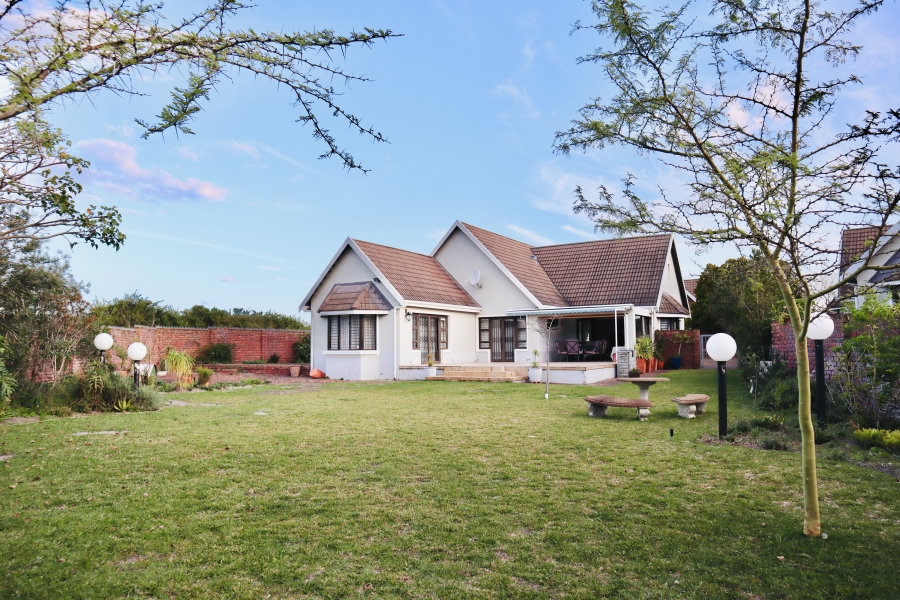 3 Bedroom Property for Sale in The Island Western Cape